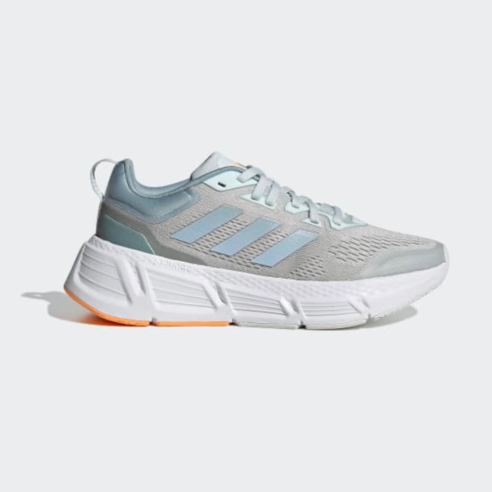 ADIDAS questar sneaker - Picture 2 of 9